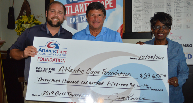 Annual Foundation Golf Tournament raised over $42,000 for scholarships