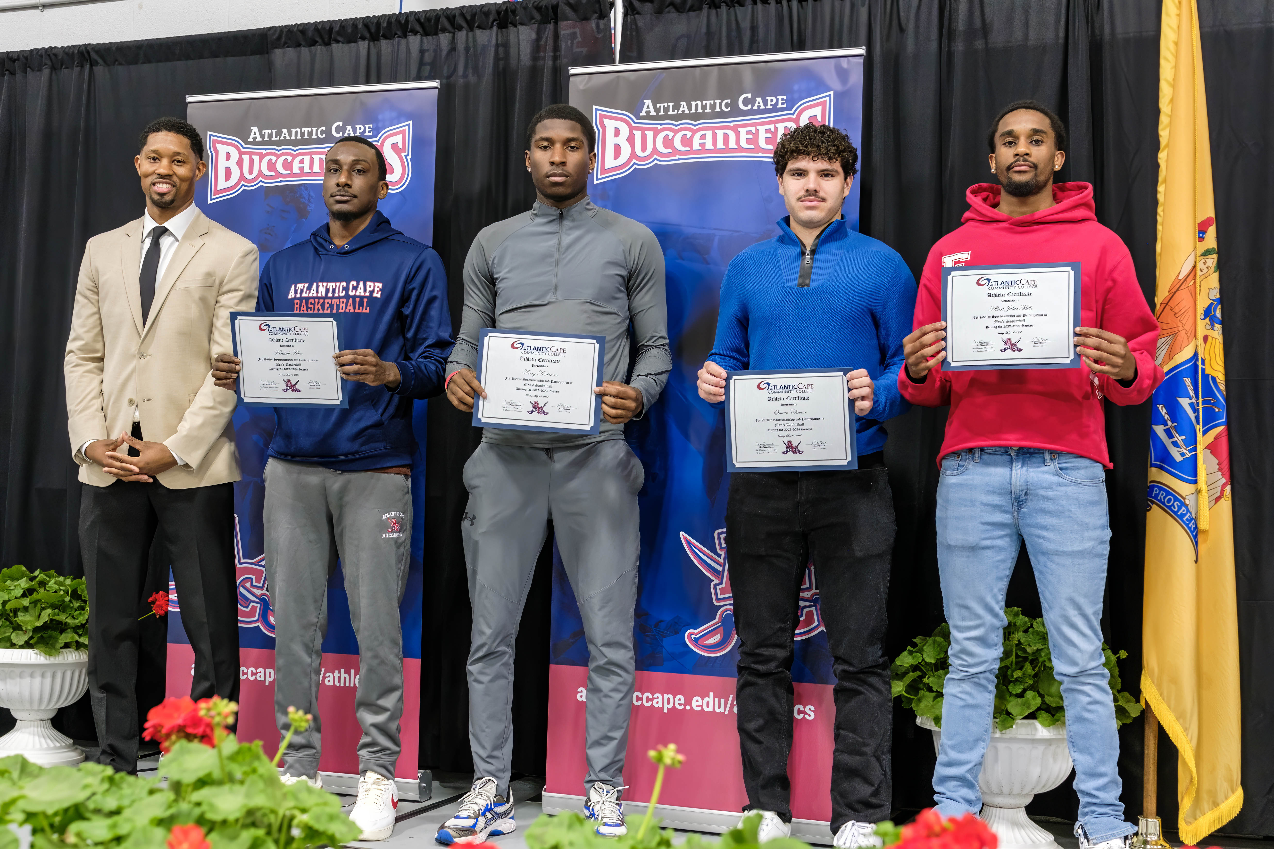 Members of the Men's Basketball team 