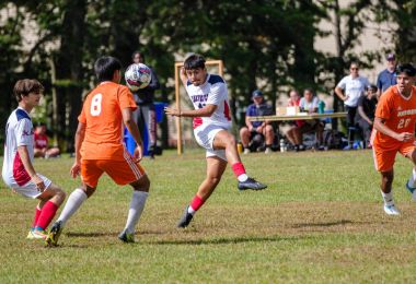 Atlantic Cape Buccaneers against Bergen County College