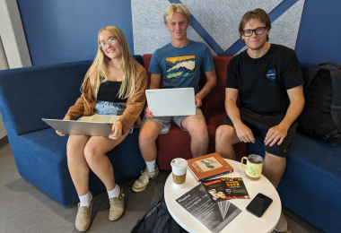 Students pose for photo in Innovation Center on first day of fall semester