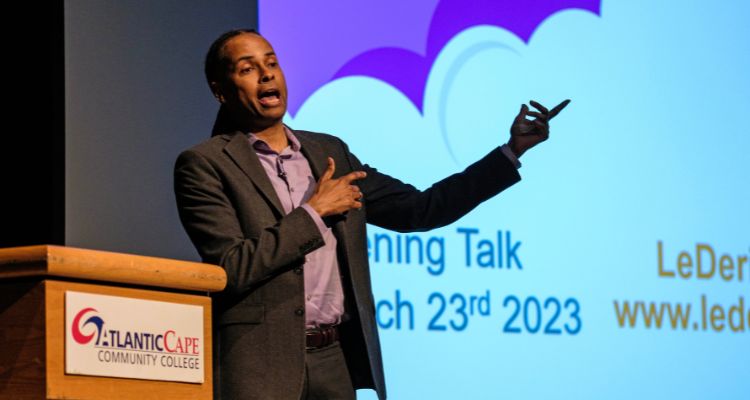 LeDerick Horne speaking at Atlantic Cape's Walter Edge Theatre