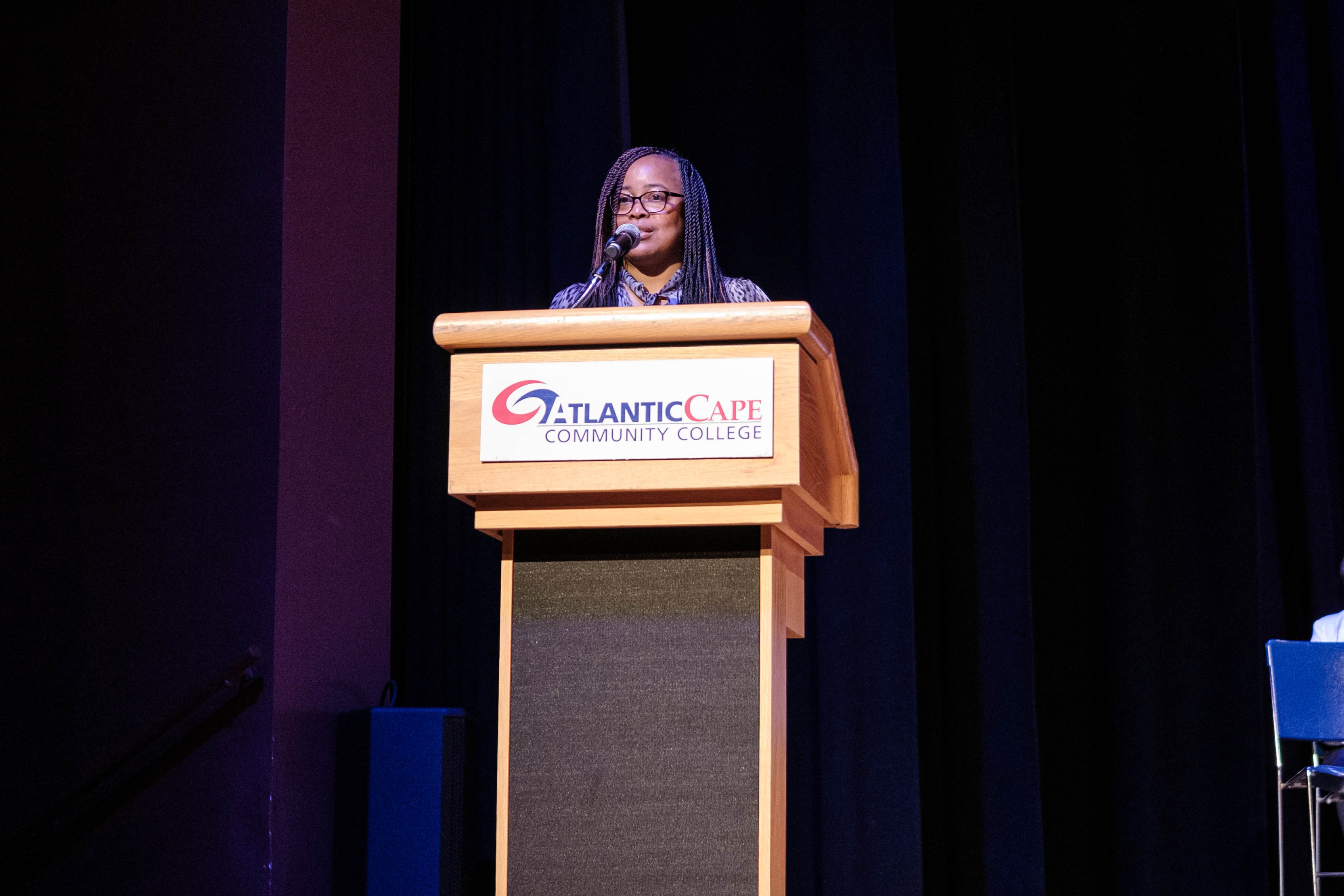 Dean of Students Stacey Zacharoff speaks to the audience